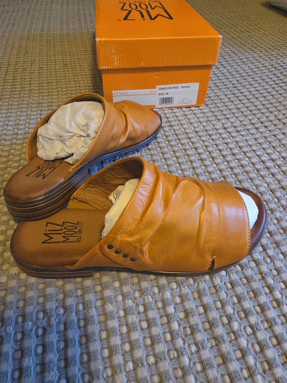 Miz Mooz Women’s Dandelion Slide Sandal in Ochre Leather - Wide